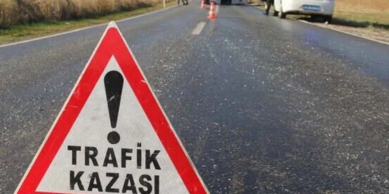 Samsun'da otomobil bariyerlere çarptı: 2 yaralı