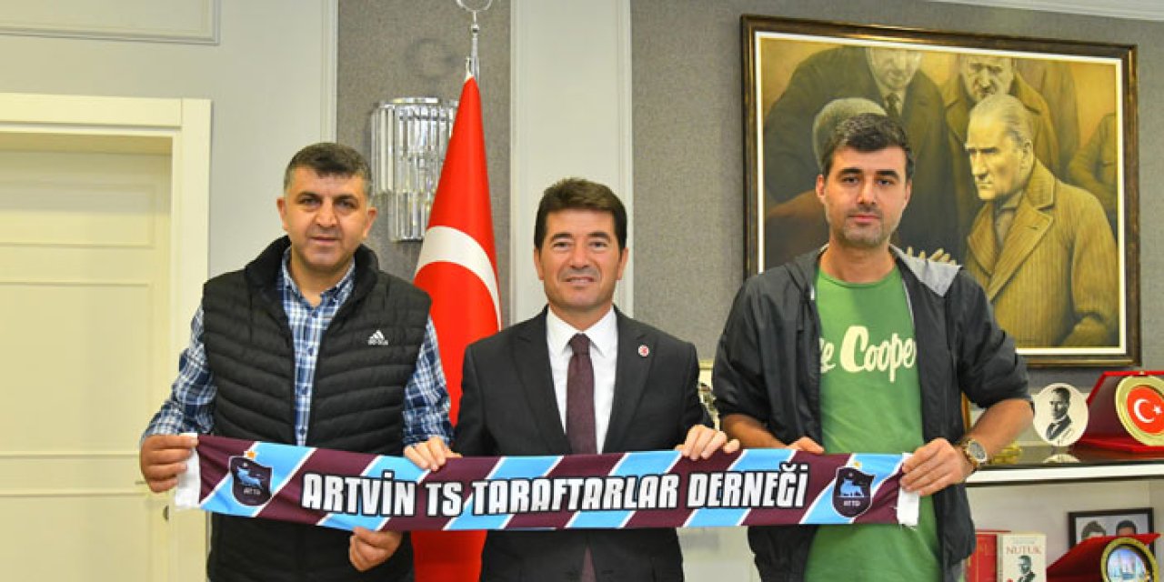 Artvin Trabzonspor Taraftarlar Derneği'nden Ortahisar Belediye Başkanı Kaya'ya ziyaret