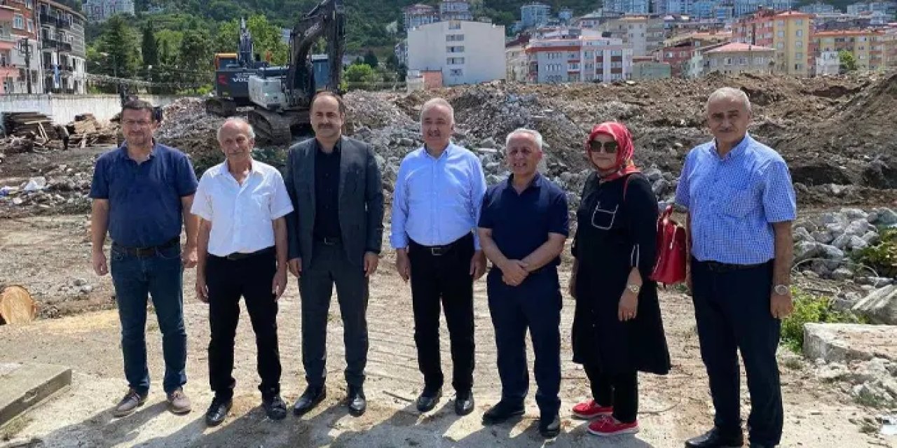 Giresun’da devam eden Adliye Sarayı inşaatında inceleme