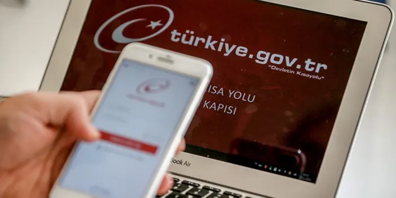 e-Devlet’te hedef 66 milyonu geçmek