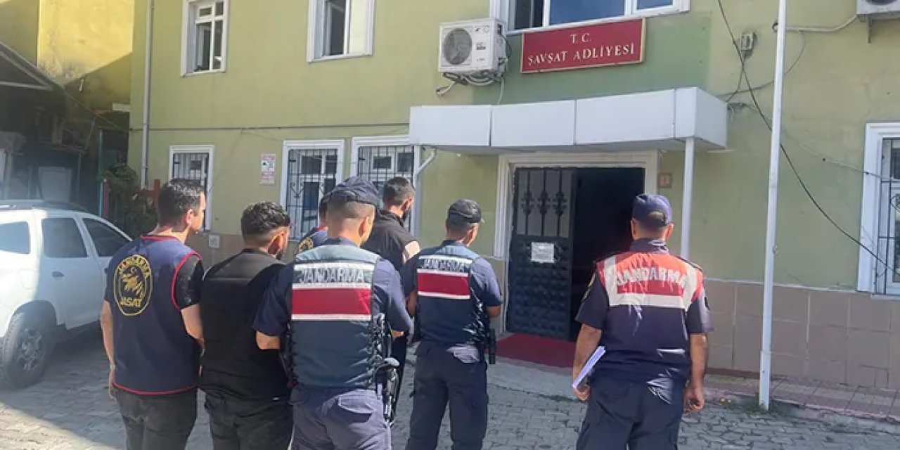 Artvin'de yayladan büyükbaş hayvan çalan 2 şahıs yakalandı