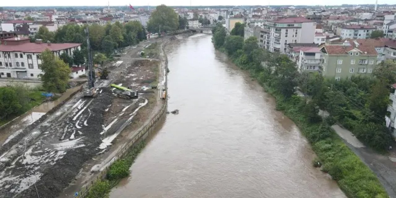 Samsun’da Terme Çayı taşma noktasına geldi!