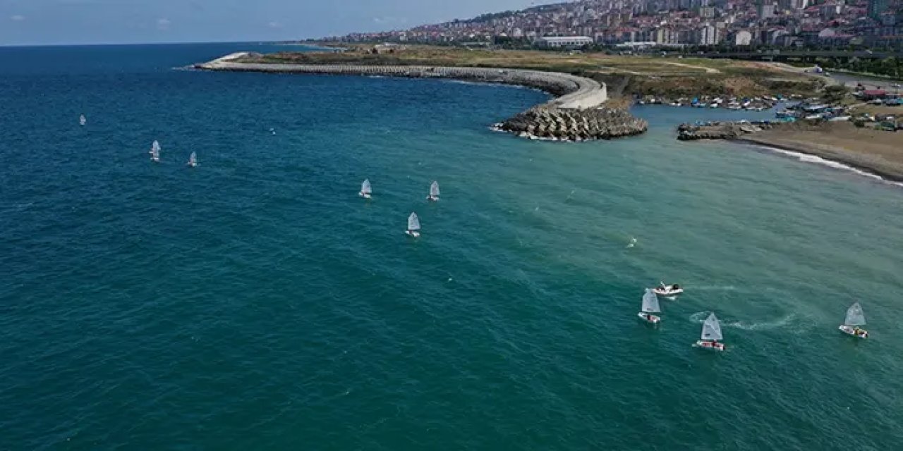 Trabzon'da 30 Ağustos etkinlikleri! Zafer Kupası Yelken Yarışları başladı