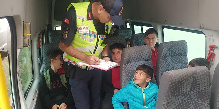 Samsun'da trafik ekiplerinden uygulamalı bilgilendirme!