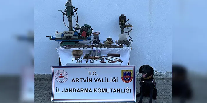 Artvin'de jandarma ekiplerinden mühimmat kaçakçılığı operasyonu!