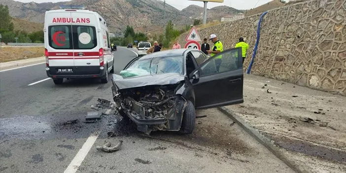 Gümüşhane'de feci kaza! 3 Yaralıdan biri KTÜ'ye getirildi.