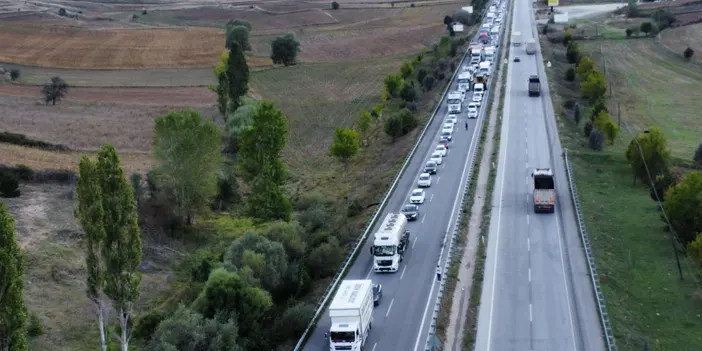 Samsun Ankara yolunda kaza! Yol kapalı kaldı!