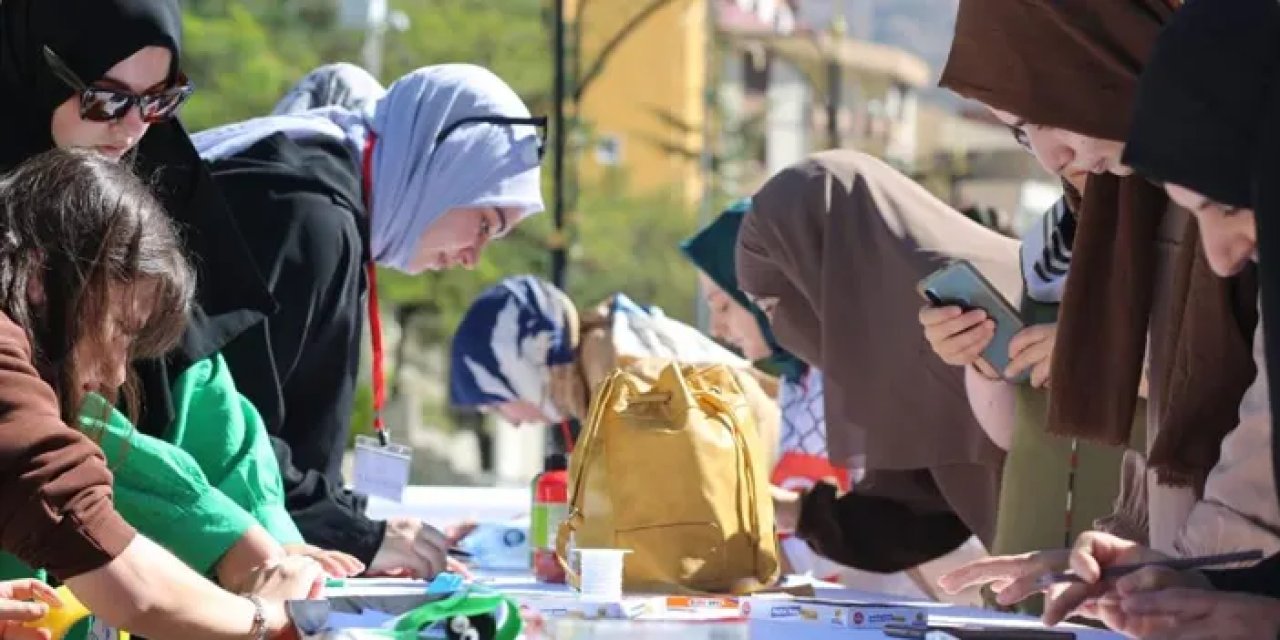 Gümüşhane’de Filistinli çocuklar için anlamlı etkinlik