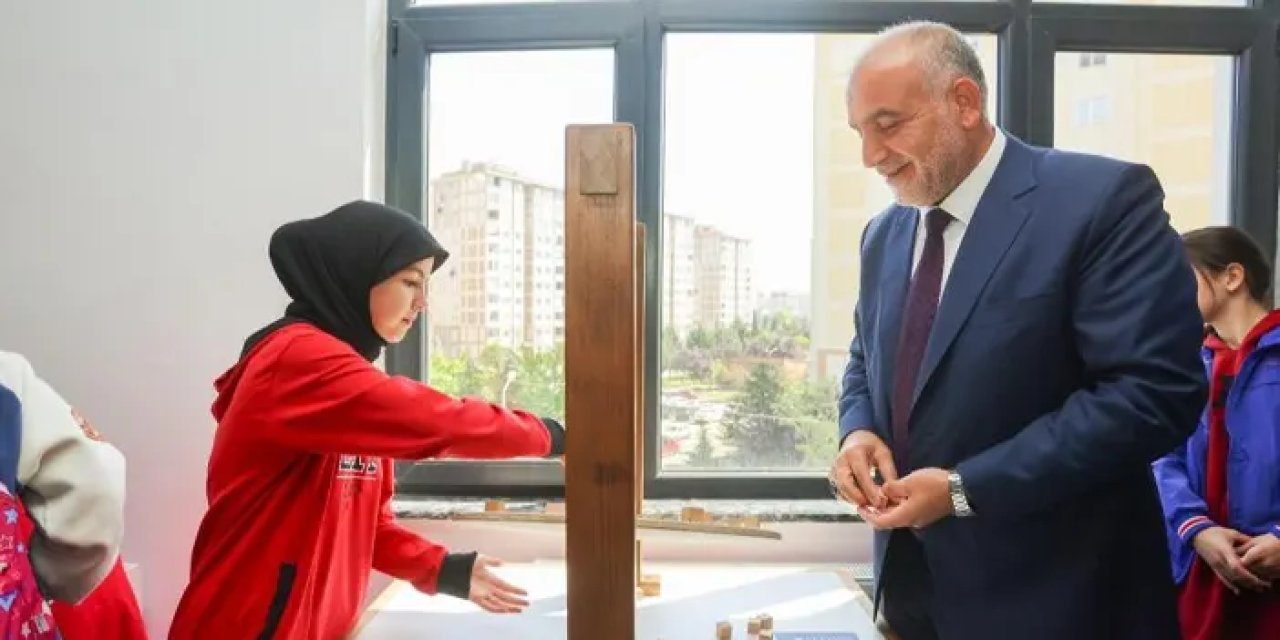 Samsun’da öğrencilerin projelerine belediyeden destek