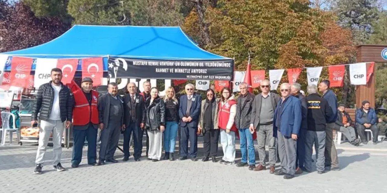 Samsun’da Atatürk için lokma dağıtıldı!