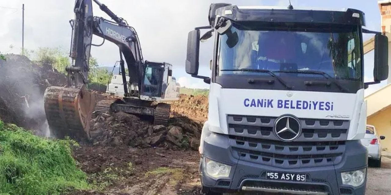 Samsun Canik’te yol çalışmaları sürüyor