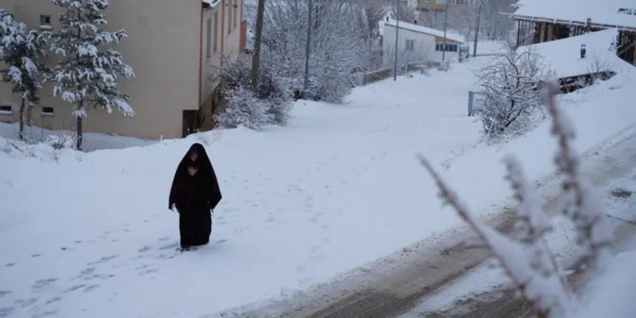 Bayburt’ta beklenen kar Pazar günü geliyor!