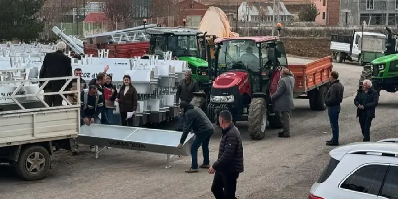 Bayburt’ta çiftçilere sıvat dağıtımı gerçekleşti