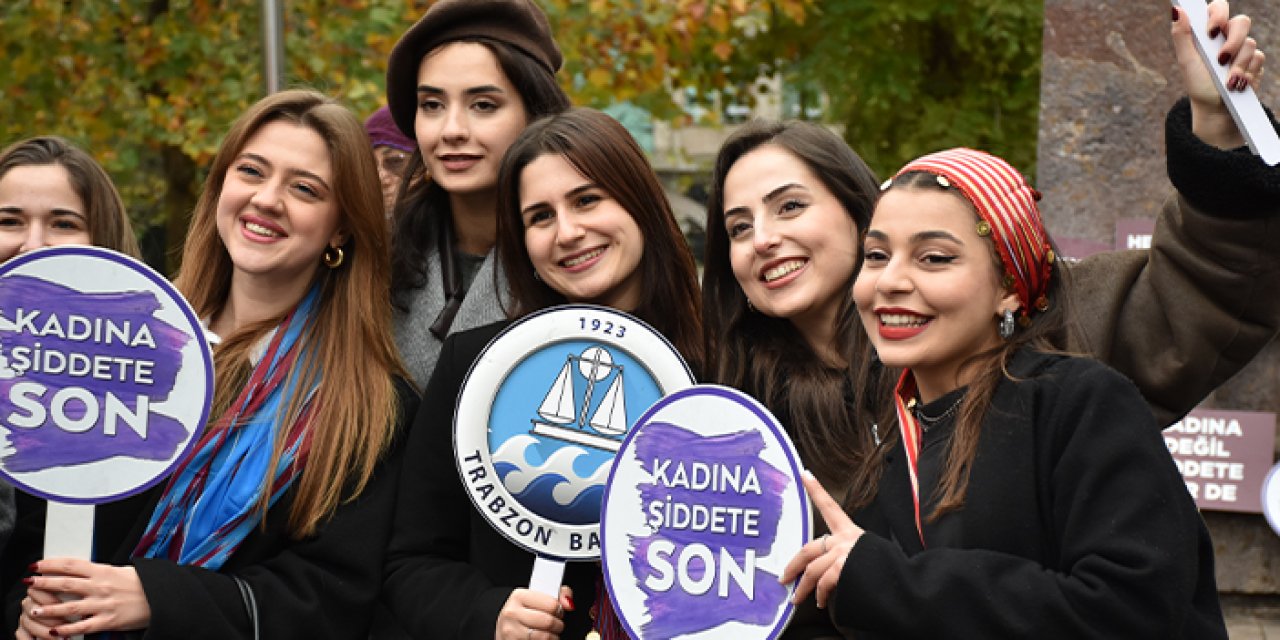 Trabzon’da keşanlı kadınlardan farkındalık konvoyu: "Şiddete son!"