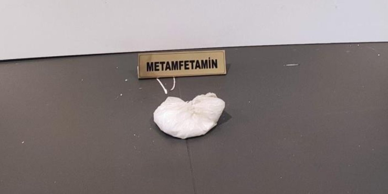 Samsun'da uyuşturucuya geçit yok! 77,60 gram metamfetaminle yakalandı