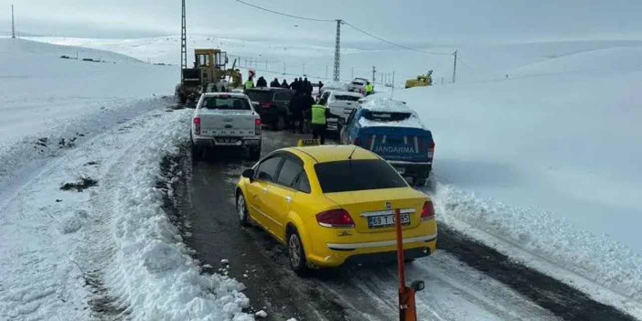 Bayburt’ta kapalı köy yolları açılıyor