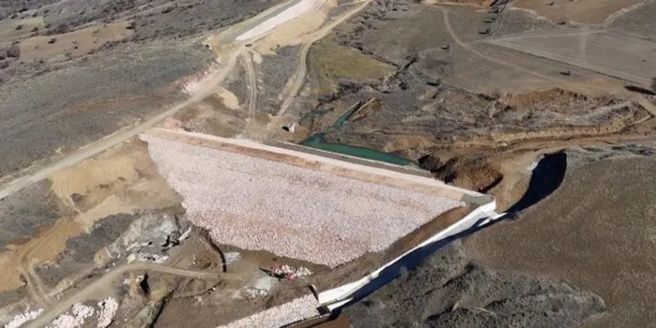 Bayburt’ta Uluçayır Göleti su tutmaya başladı!