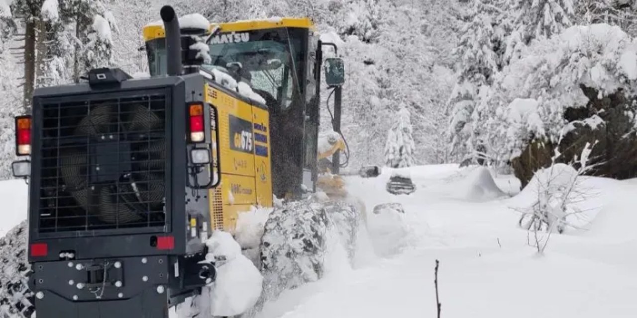 Rize’de 38 köy yolu ulaşıma kapandı! Çalışmalar sürüyor