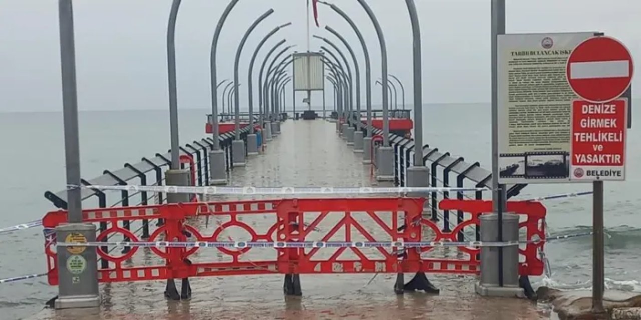 Giresun’u fırtına vurdu! İskelede tedbir alındı