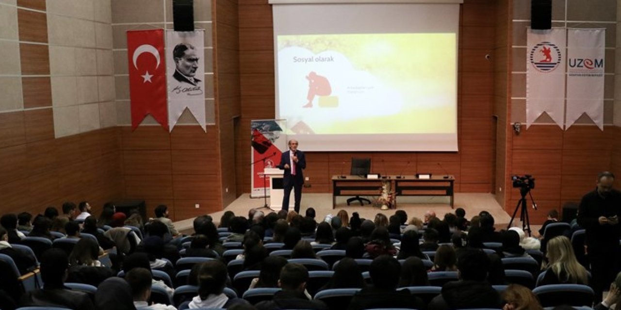 Samsun'da "Sağlıklı Yaşam Mümkün mü" konferansı