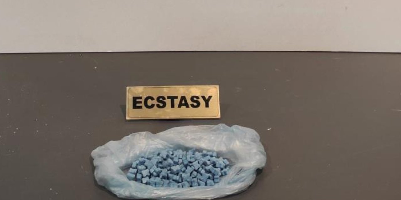 Samsun'da 165 adet ecstasy hap ele geçirildi