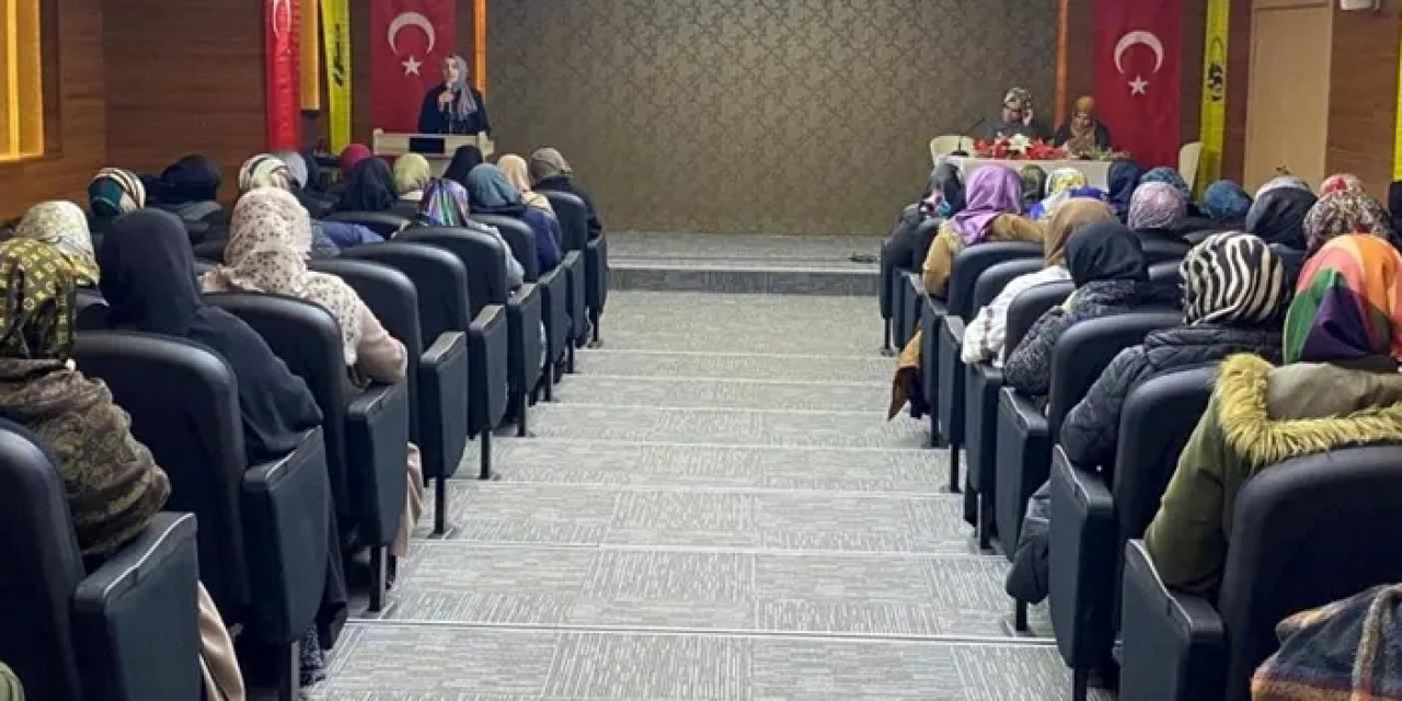 Bayburt Aile Yaşam Merkezi etkinliklerine kadınlardan yoğun ilgi