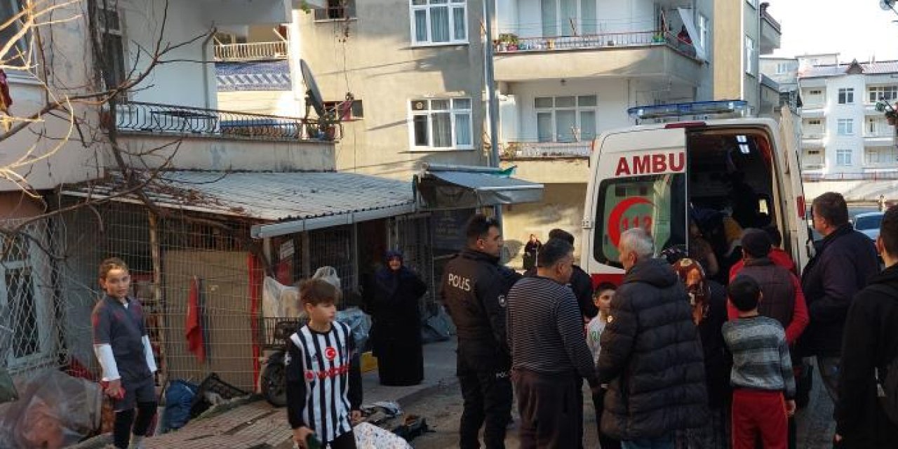 Samsun'da çekyattan çıkan yangın sonrası bir kişi dumandan etkilendi