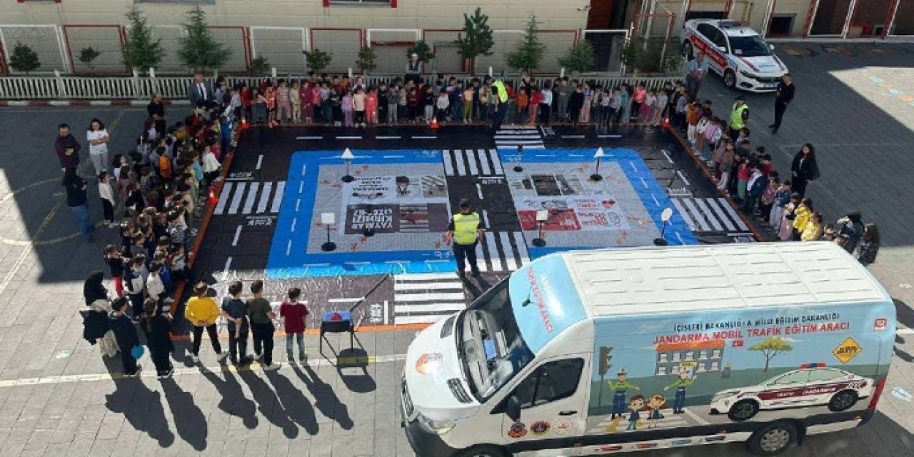 Artvin’de trafik güvenliği için büyük hamle: 6 bin kişiye eğitim verildi