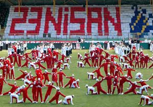 23 Nisan için büyük organizasyon