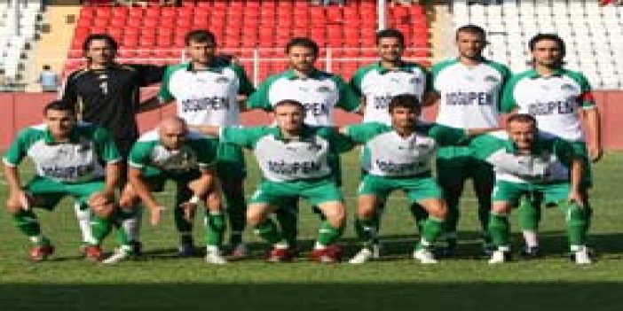 Araklıspor lideri yendi