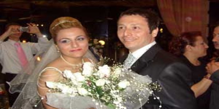 Eşref & Özge dünya evine girdi