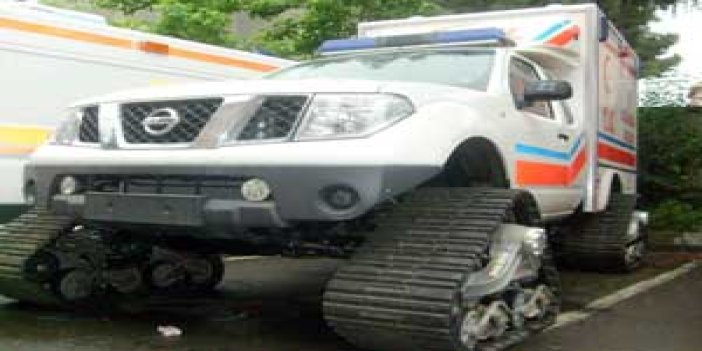 Trabzon'a snow-track ambulans