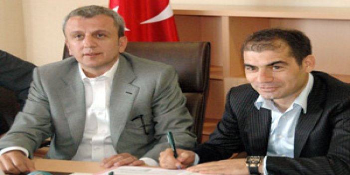 Metin Diyadin Rize'ye imza attı