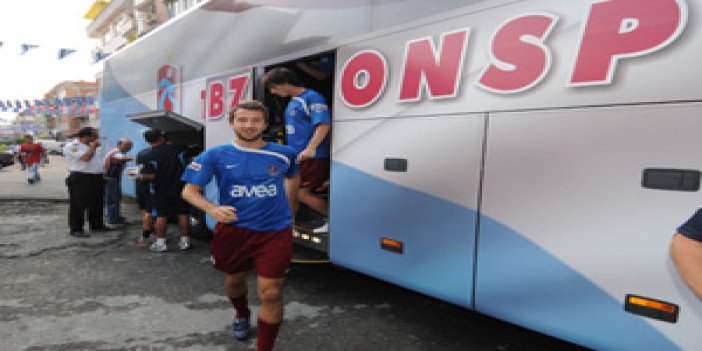 Trabzonspor Avni Aker'de çalıştı