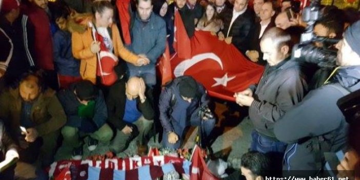 Trabzonspor karanfil bıraktı