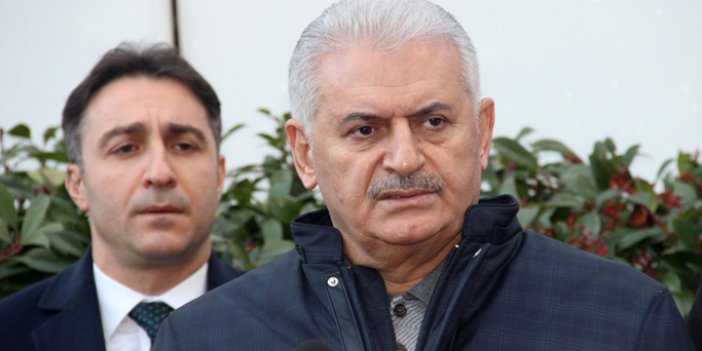 Başbakan Yıldırım: "Noel Baba kılığının aslı astarı yok"