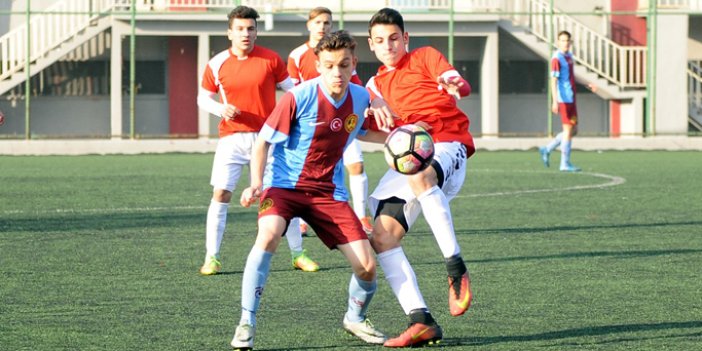 Okulsporları Futbol Gençler Müsabakaları sona erdi