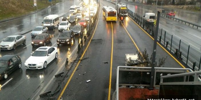 Metrobüs kazası: 10 yaralı