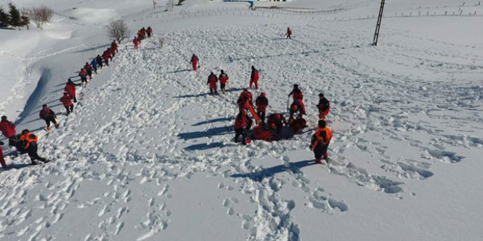 Ordu'da çığ tatbikatı!