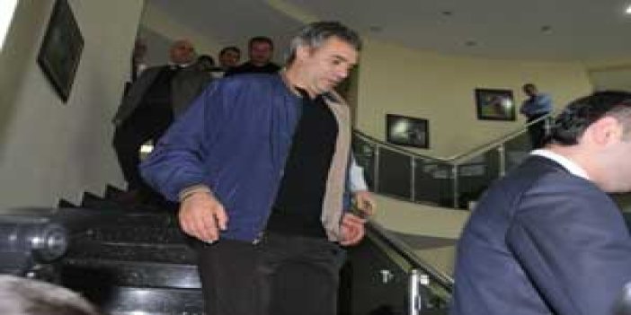 Ersun Yanal tesislerden ayrıldı