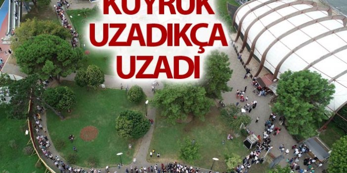 Teleferik kuyruğu uzadıkça uzadı