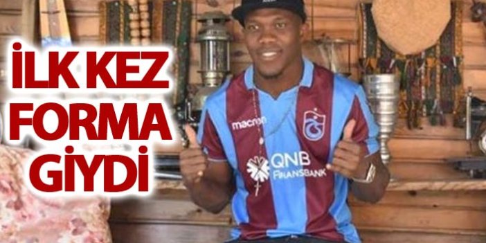 Trabzonspor'un yeni transferi formayı giydi