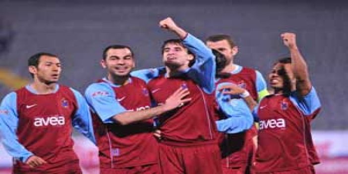 Trabzonspor 100 Puanla 2. oldu