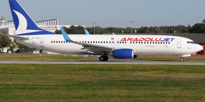 Anadolu Jet Trabzon Uçağı Ankara’ya acil iniş yaptı