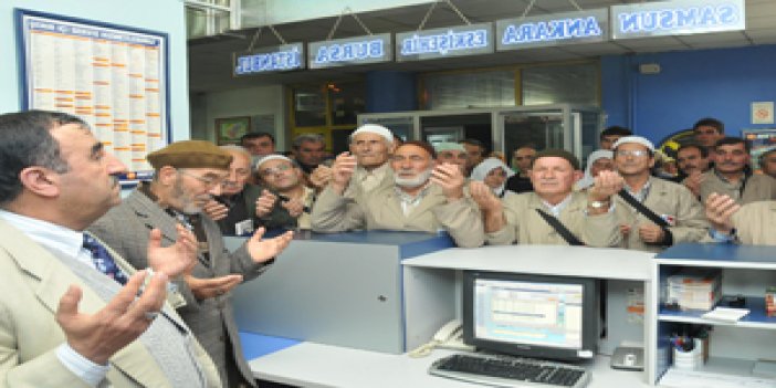 Trabzon hacı adaylarını uğurladı