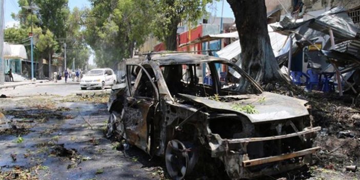 Askeri konvoya bombalı saldırı: 1 ölü, 4 yaralı