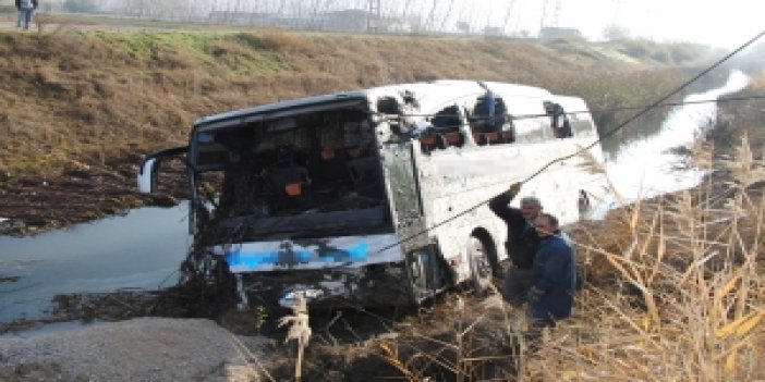 Rizeye gelen otobüs kaza yaptı