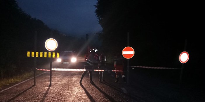 Giresun’da heyelan! Yol ulaşıma kapandı