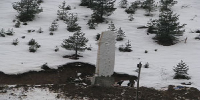 Zigana'da ölen dağcılar için anıt