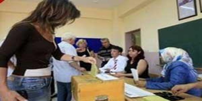 Referandum erteleniyor mu